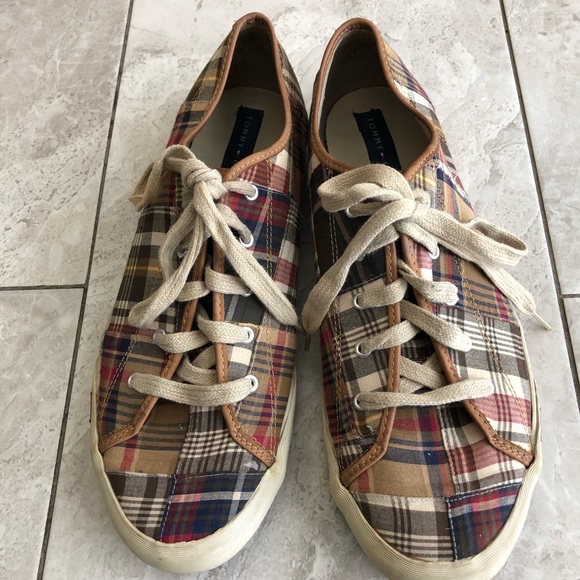 Tommy Hilfiger Other - TOMMY HILFIGER TENNIS SHOES – PLAID DESING